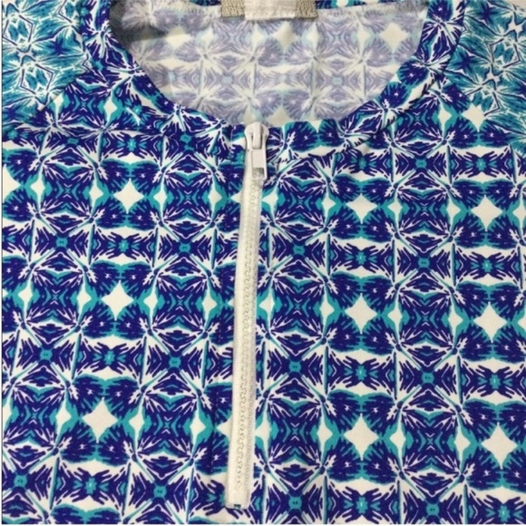 Tommy Bahama RashGuard Small - Picture 4 of 8